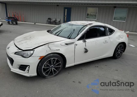2018 Subaru Brz 2.0 Premium из США, поврежденный, VIN JF1ZCAB15J9602258